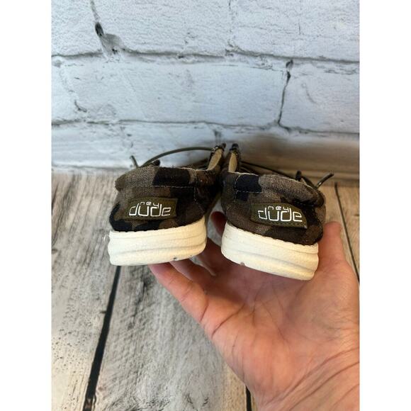 HEYDUDE Boy’s Wally Linen Camo Shoes / Size: K11 - Picture 9 of 9